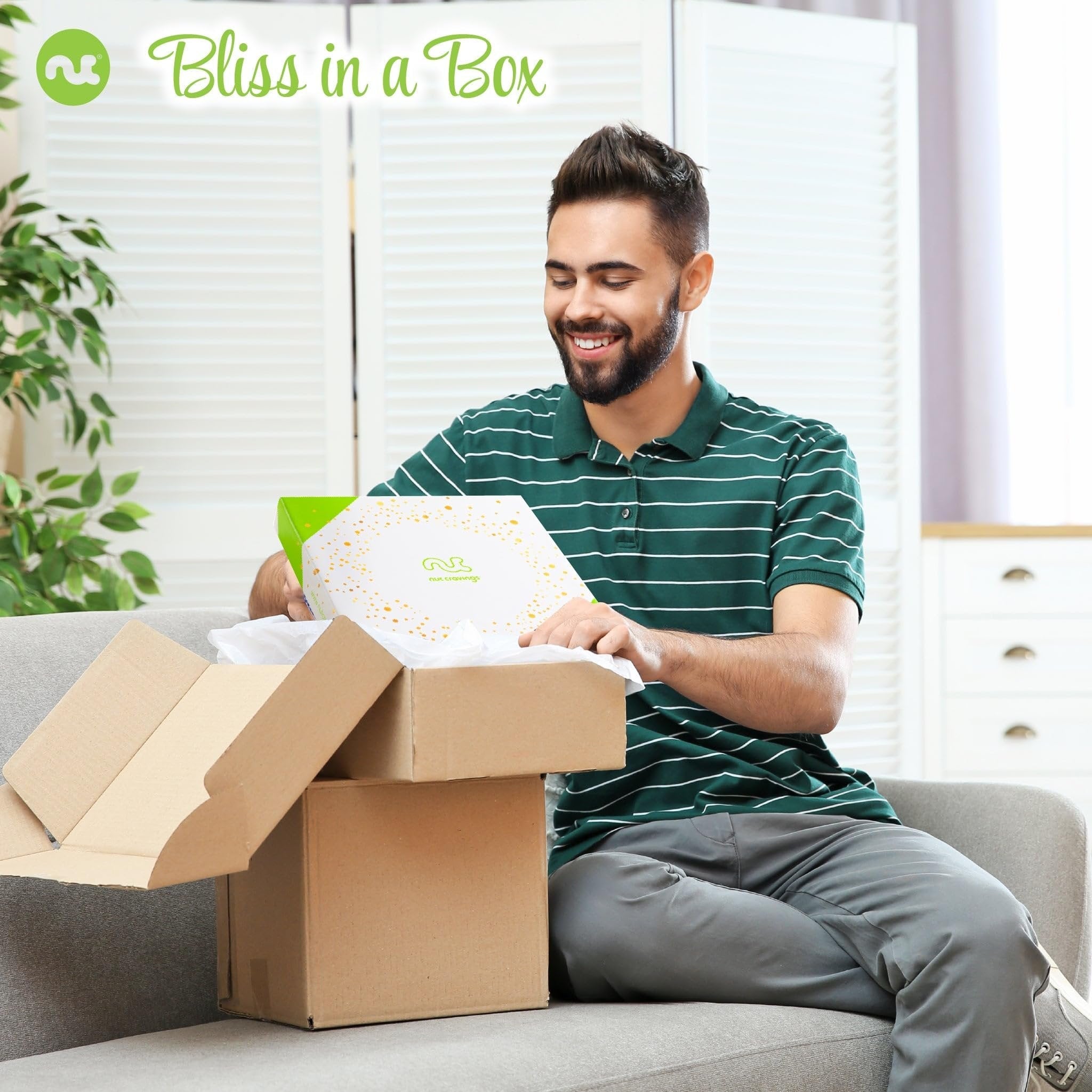 Mixed Nuts & Fruits Sectional Gift Box NCG100013